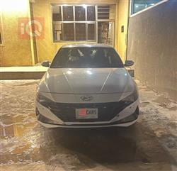 هیۆندای ئەلەنترا